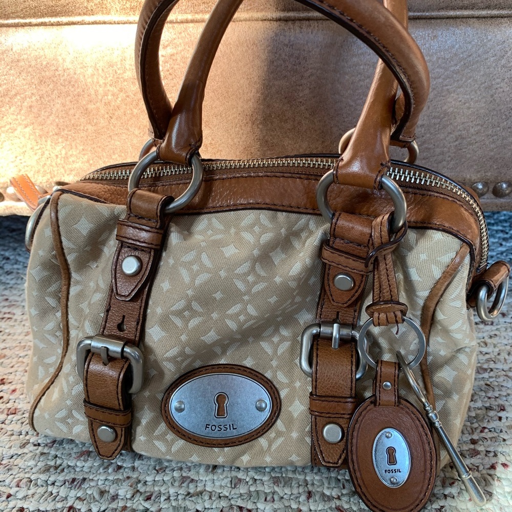 Vintage Fossil handbag satchel key